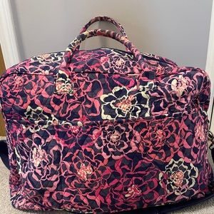Vera Bradley grand weekender bag